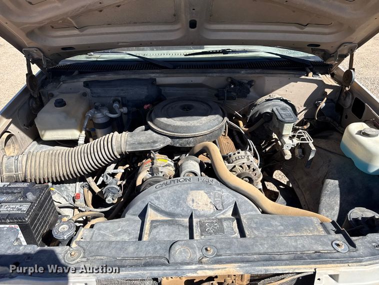 image for item DZ5329 1988 Chevrolet C1500 pickup truck