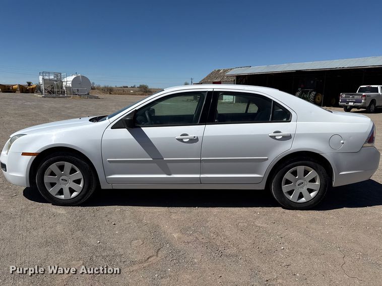 image for item DZ5330 2007 Ford Fusion 