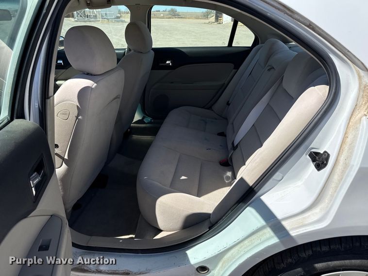 image for item DZ5330 2007 Ford Fusion 
