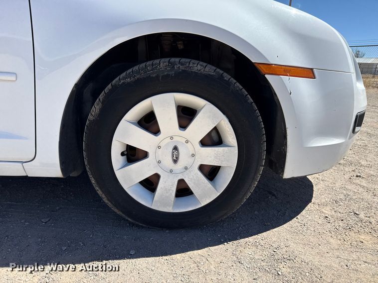 image for item DZ5330 2007 Ford Fusion 