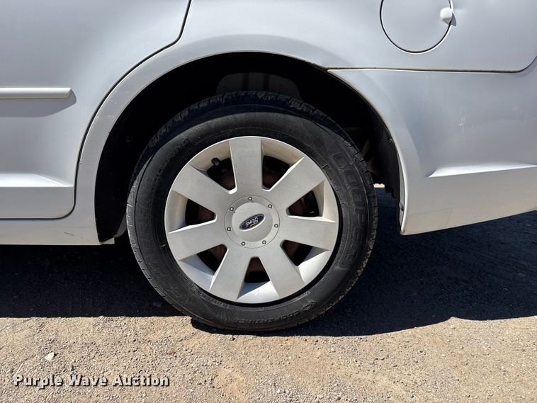 image for item DZ5330 2007 Ford Fusion 