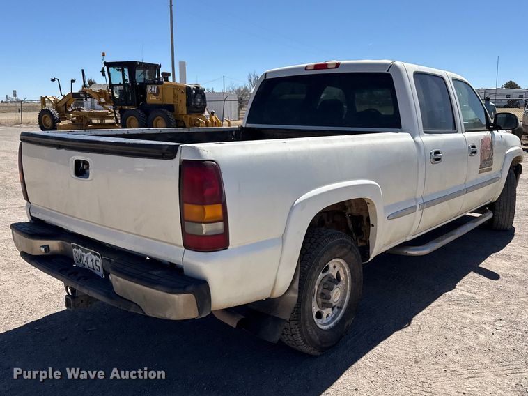 image for item DZ5333 2002 Chevrolet Silverado 1500 Crew Cab pickup truck
