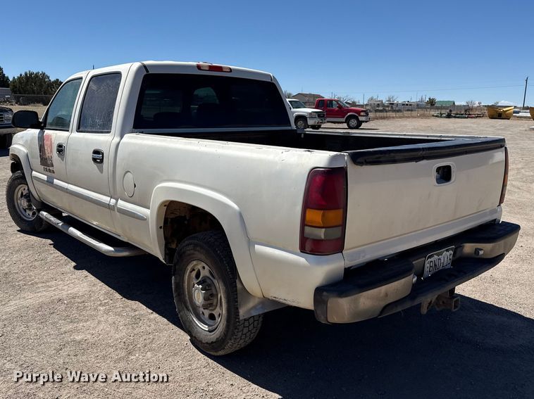 image for item DZ5333 2002 Chevrolet Silverado 1500 Crew Cab pickup truck