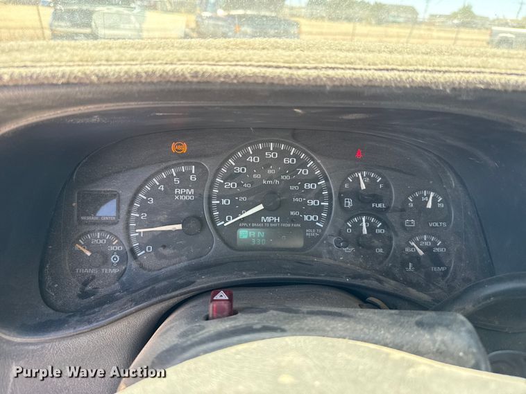 image for item DZ5333 2002 Chevrolet Silverado 1500 Crew Cab pickup truck