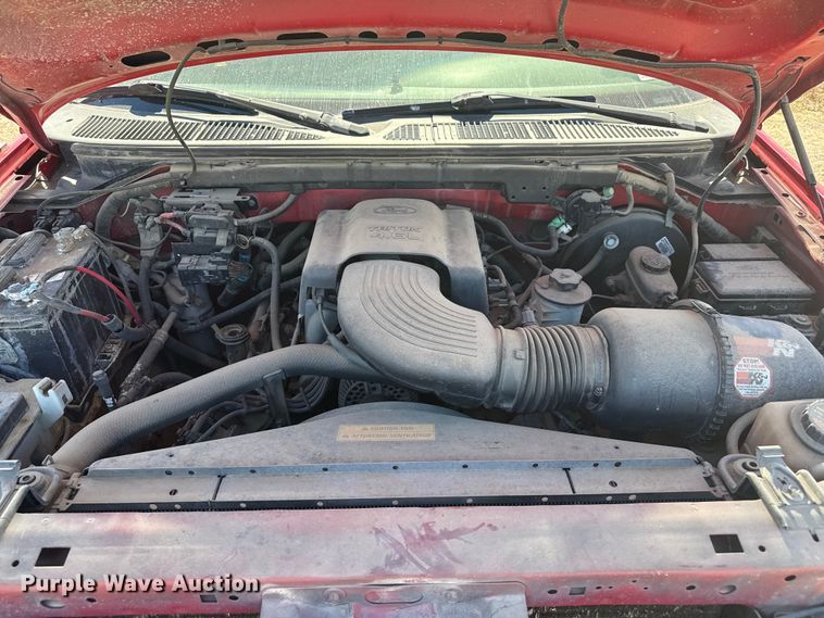 image for item DZ5336 1997 Ford F150 Ext. Cab pickup truck