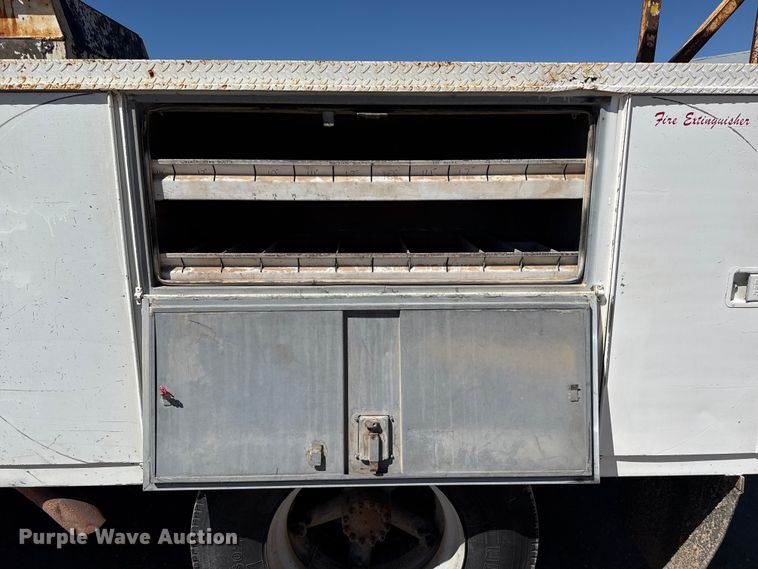 image for item DZ5337 1991 GMC TopKick C6500 forestry bucket truck