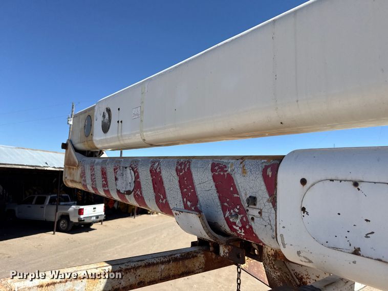 image for item DZ5337 1991 GMC TopKick C6500 forestry bucket truck