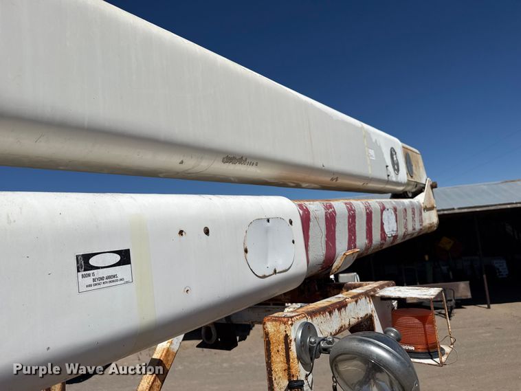 image for item DZ5337 1991 GMC TopKick C6500 forestry bucket truck