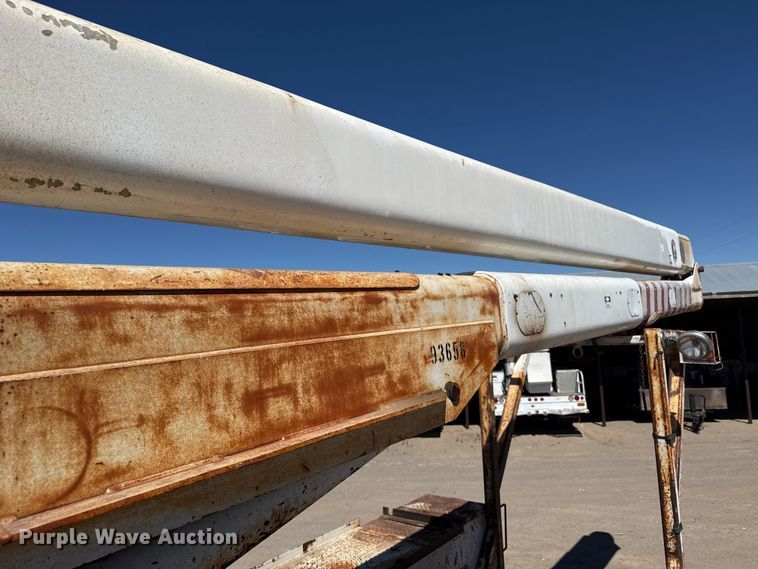 image for item DZ5337 1991 GMC TopKick C6500 forestry bucket truck