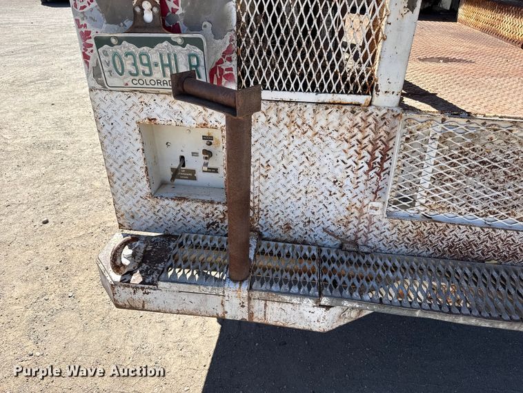 image for item DZ5337 1991 GMC TopKick C6500 forestry bucket truck