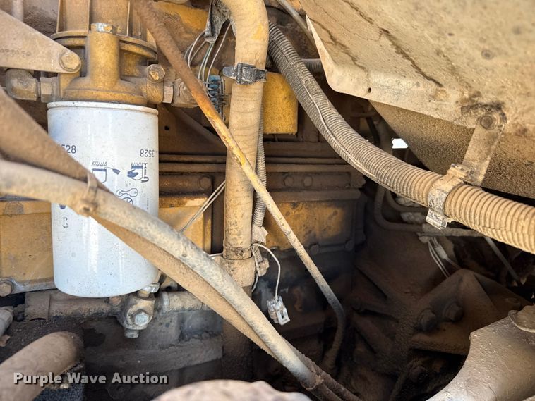 image for item DZ5337 1991 GMC TopKick C6500 forestry bucket truck