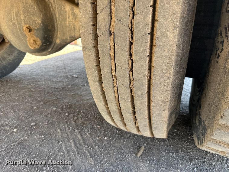 image for item DZ5337 1991 GMC TopKick C6500 forestry bucket truck