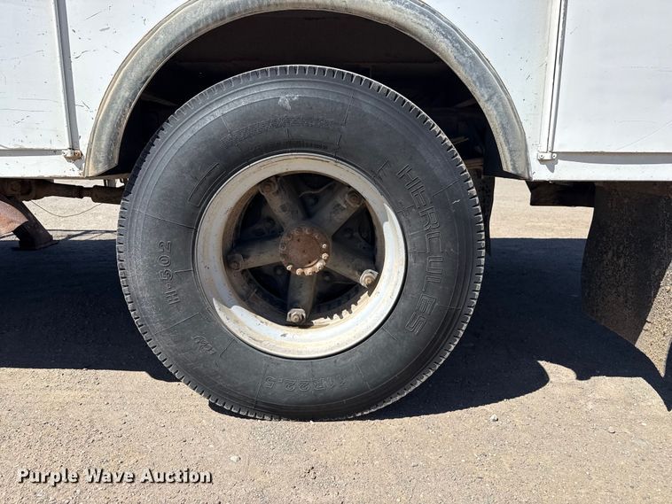 image for item DZ5337 1991 GMC TopKick C6500 forestry bucket truck