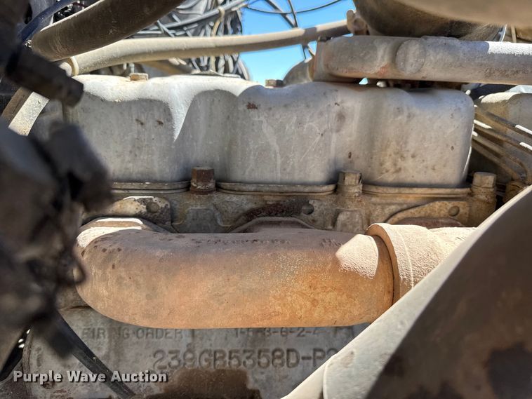 image for item DZ5338 1981 Mack R686ST dump truck