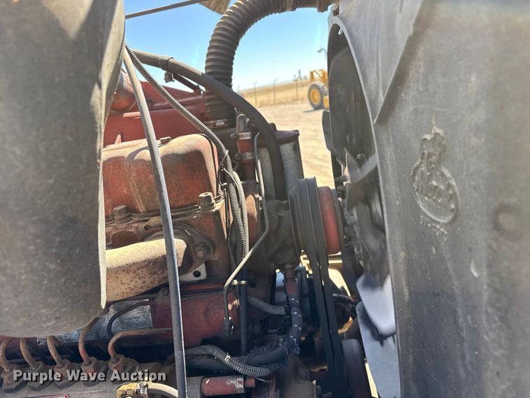 image for item DZ5339 1982 Mack R686ST dump truck