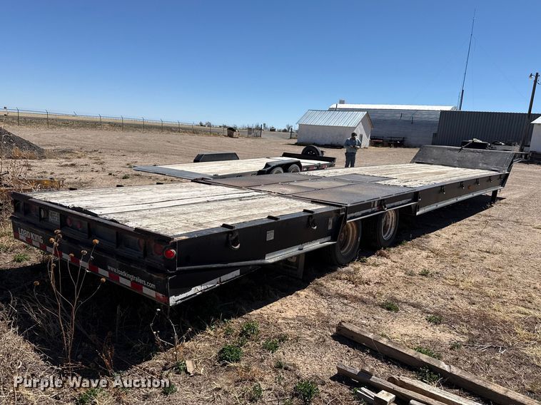 image for item DZ5340 2002 Load King HFT70 drop deck hydraulic tail equipment trailer