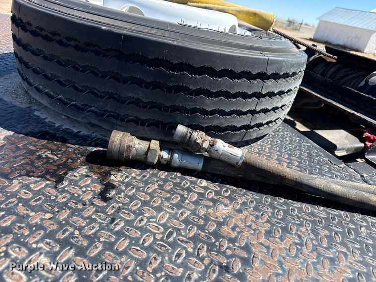 image for item DZ5340 2002 Load King HFT70 drop deck hydraulic tail equipment trailer