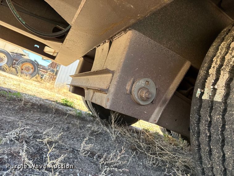 image for item DZ5340 2002 Load King HFT70 drop deck hydraulic tail equipment trailer