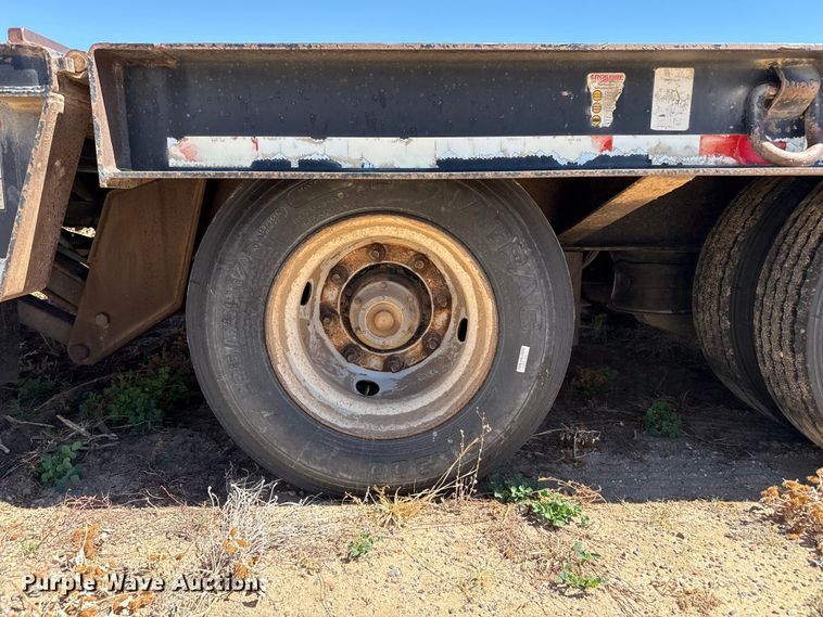 image for item DZ5340 2002 Load King HFT70 drop deck hydraulic tail equipment trailer