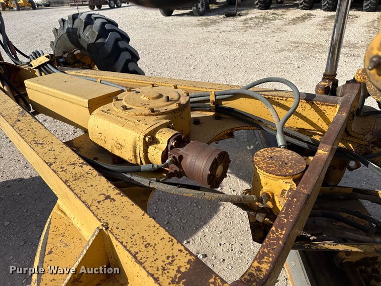 image for item DZ5354 1980 Caterpillar 140G motor grader