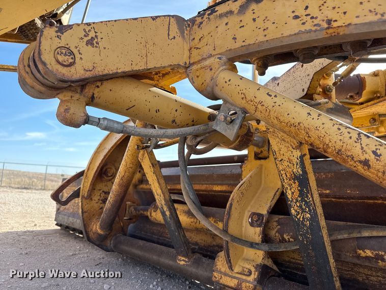 image for item DZ5354 1980 Caterpillar 140G motor grader
