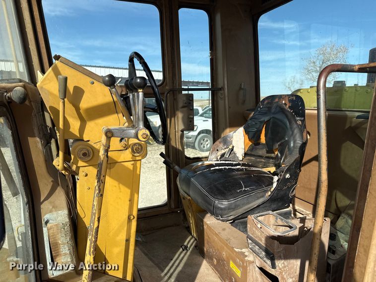 image for item DZ5354 1980 Caterpillar 140G motor grader