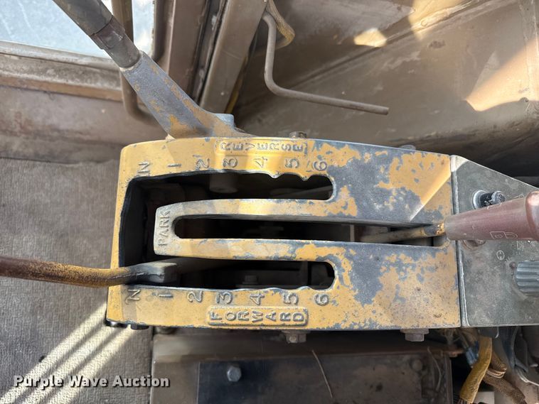 image for item DZ5354 1980 Caterpillar 140G motor grader