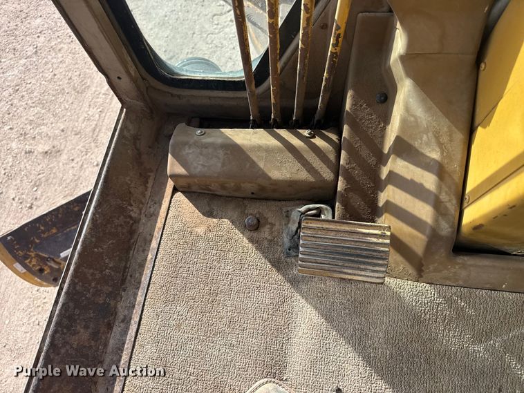 image for item DZ5354 1980 Caterpillar 140G motor grader