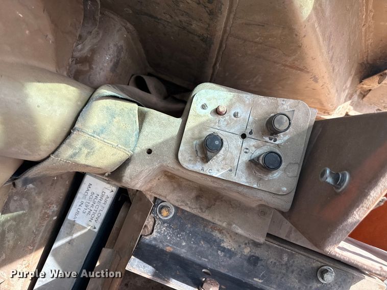 image for item DZ5354 1980 Caterpillar 140G motor grader