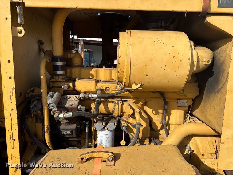 image for item DZ5354 1980 Caterpillar 140G motor grader