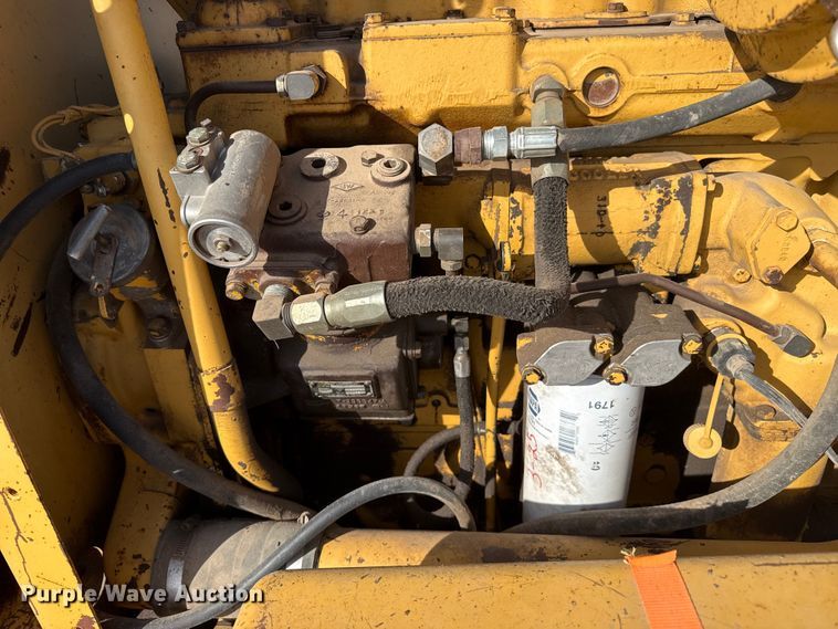 image for item DZ5354 1980 Caterpillar 140G motor grader