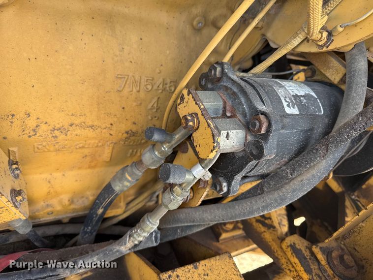 image for item DZ5354 1980 Caterpillar 140G motor grader