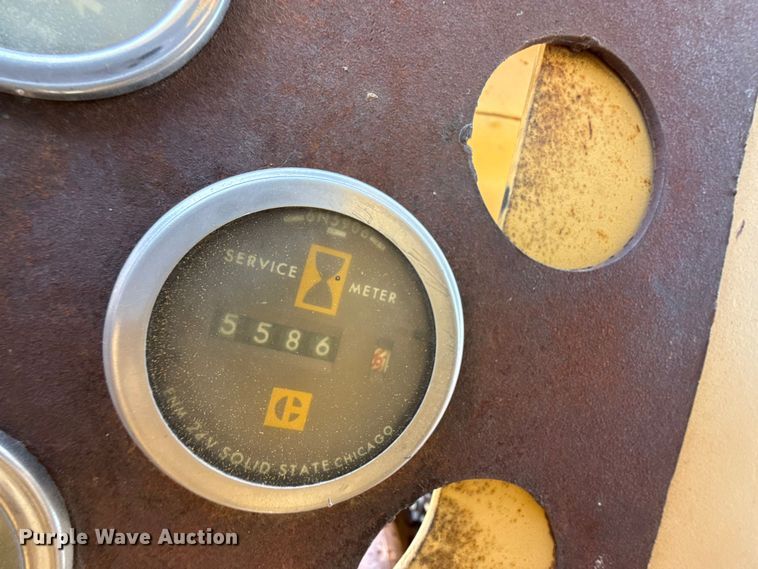 image for item DZ5354 1980 Caterpillar 140G motor grader