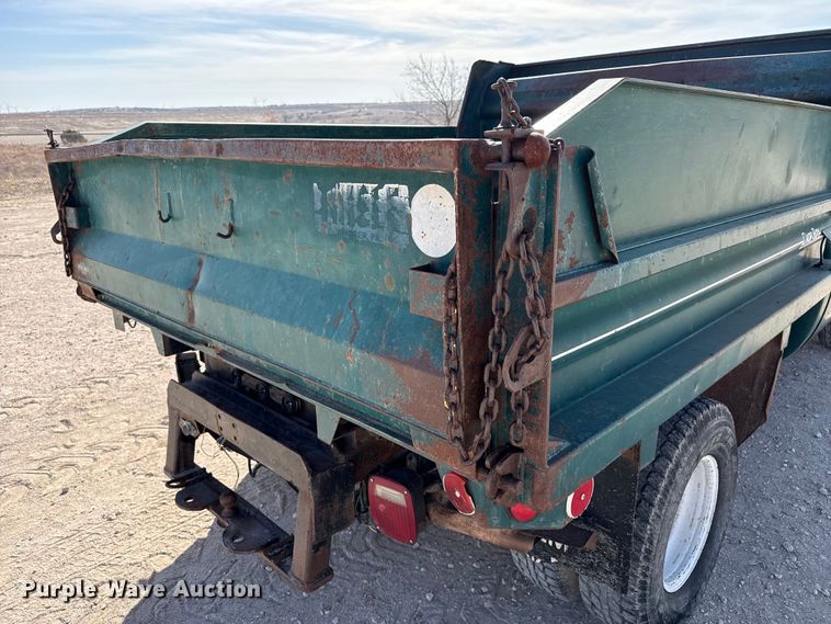 image for item DZ5355 1986 Chevrolet C30 dump truck