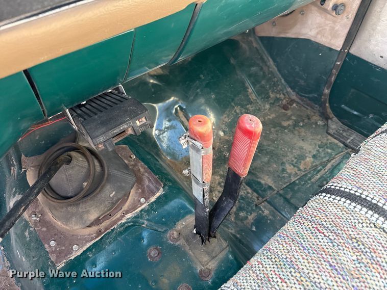 image for item DZ5355 1986 Chevrolet C30 dump truck