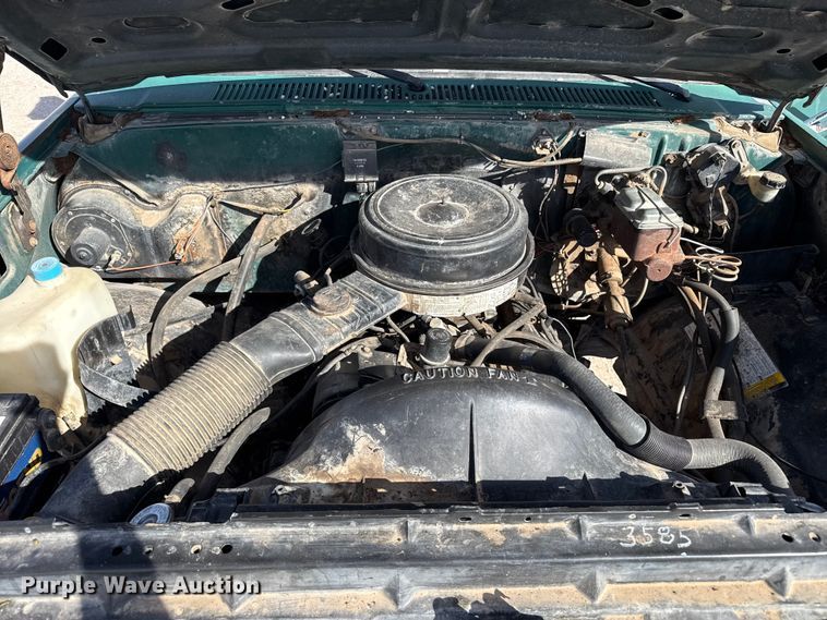 image for item DZ5355 1986 Chevrolet C30 dump truck