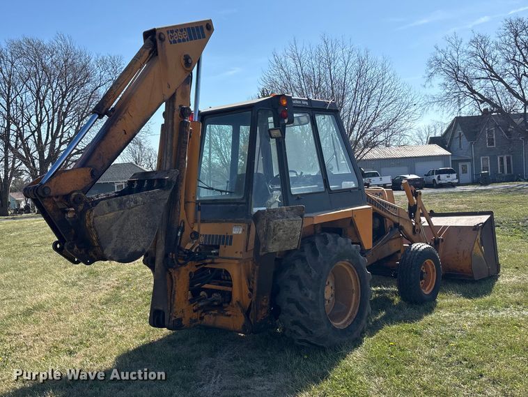 image for item EA4697 Case 580C backhoe