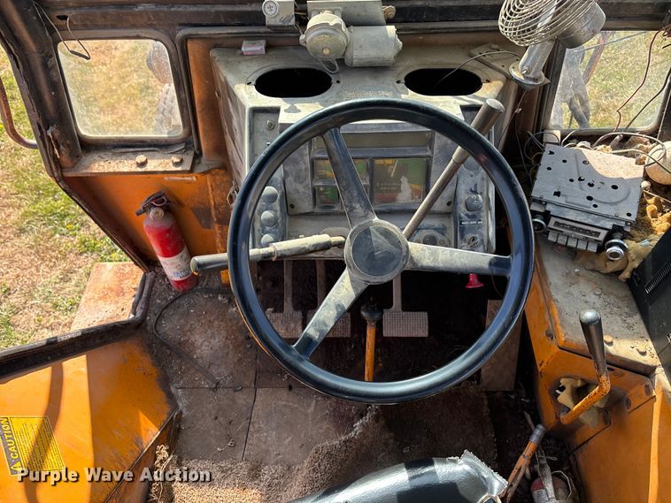 image for item EA4697 Case 580C backhoe