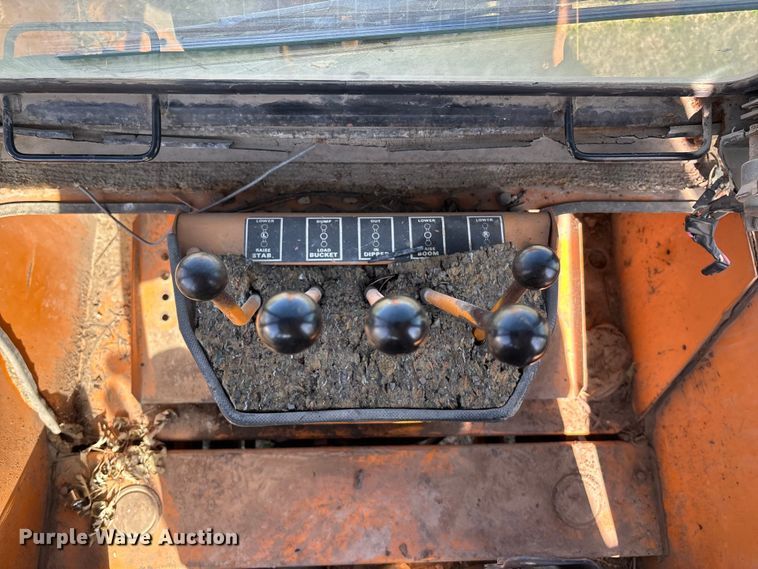 image for item EA4697 Case 580C backhoe