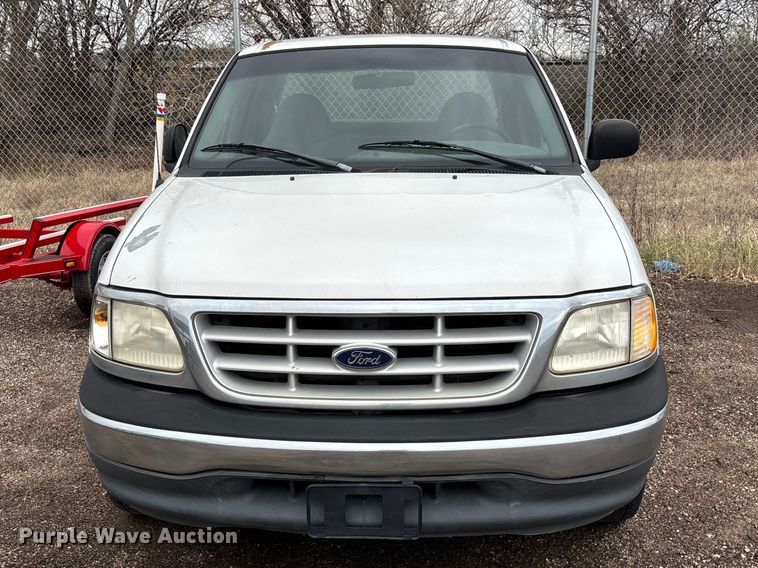 image for item EA4718 1999 Ford F250 Ext. Cab pickup truck