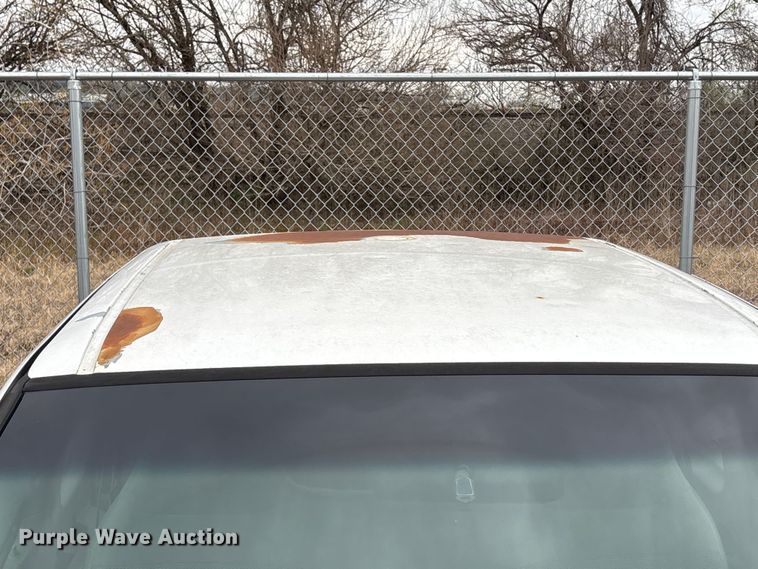 image for item EA4718 1999 Ford F250 Ext. Cab pickup truck