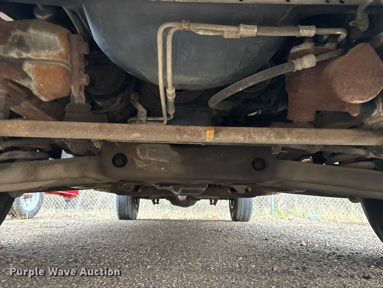 image for item EA4718 1999 Ford F250 Ext. Cab pickup truck