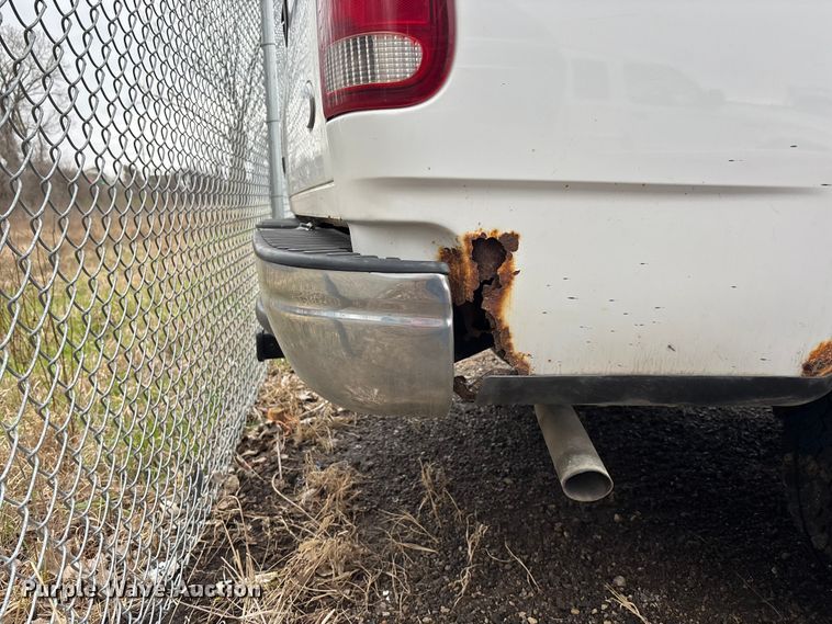 image for item EA4718 1999 Ford F250 Ext. Cab pickup truck