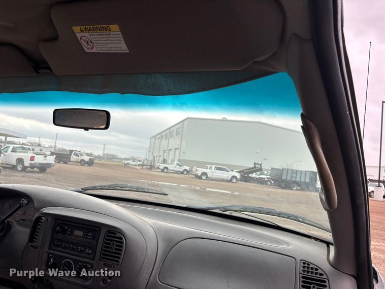 image for item EA4718 1999 Ford F250 Ext. Cab pickup truck