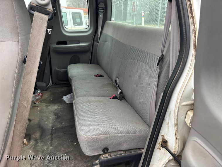 image for item EA4718 1999 Ford F250 Ext. Cab pickup truck