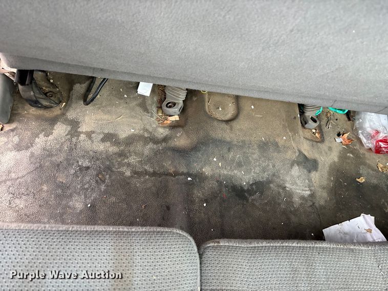 image for item EA4718 1999 Ford F250 Ext. Cab pickup truck