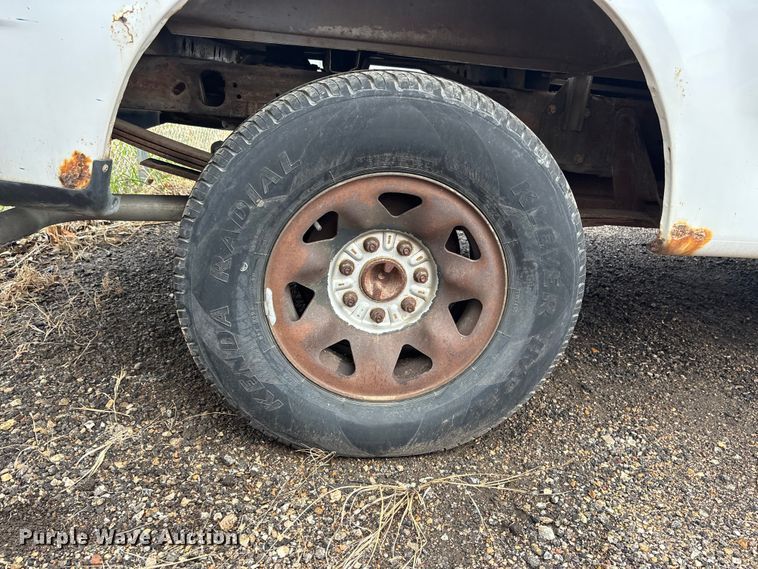 image for item EA4718 1999 Ford F250 Ext. Cab pickup truck