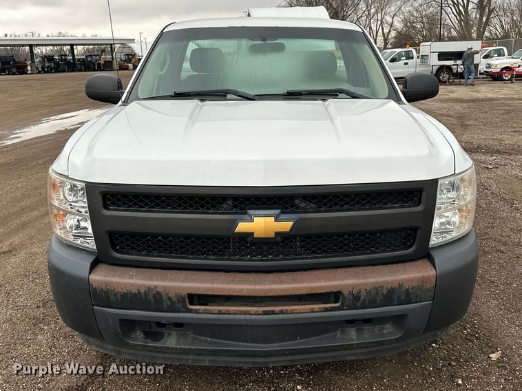 image for item EA4719 2013 Chevrolet Silverado 1500 pickup truck