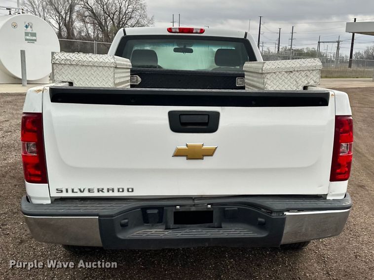 image for item EA4719 2013 Chevrolet Silverado 1500 pickup truck