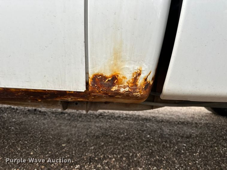 image for item EA4719 2013 Chevrolet Silverado 1500 pickup truck